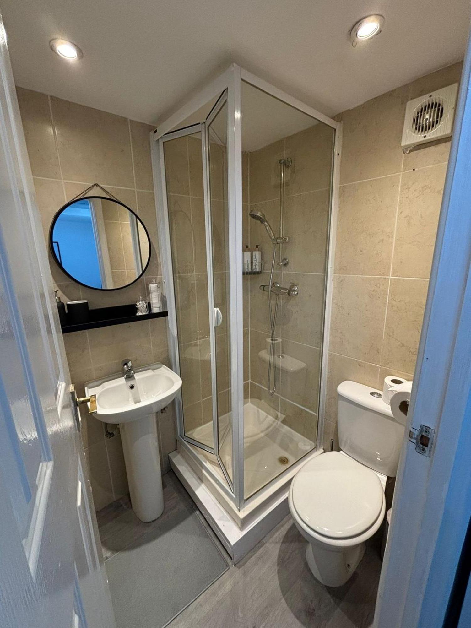 Top Floor Delightful Flat Londres Exterior foto